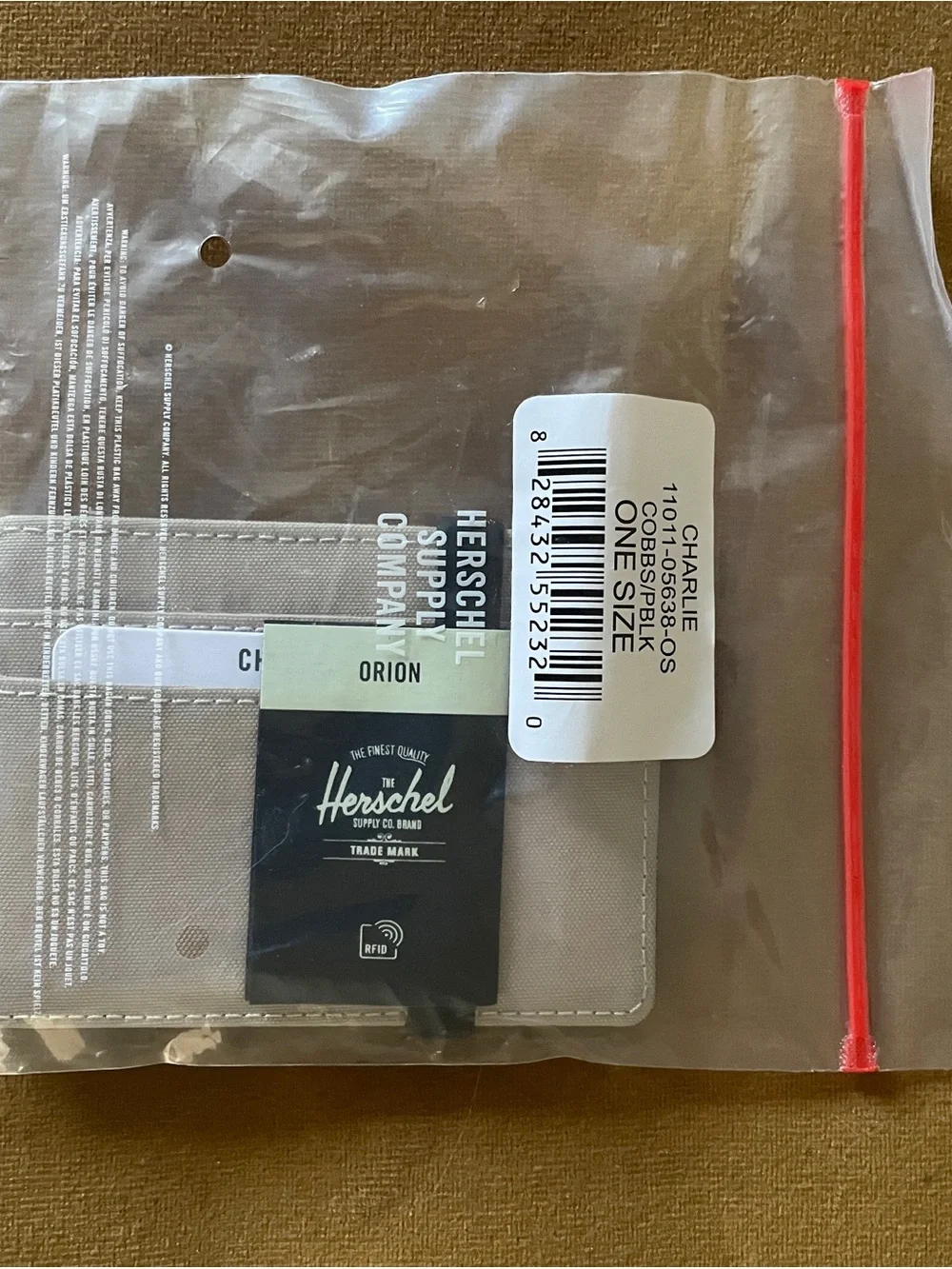 Herschel Supply Company Orion Slim RFID wallet in Beige and Black NWT